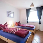 Neue Reihe 8 Wohnung links